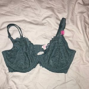 NWOT Pink VS emerald green/blue unlined bra